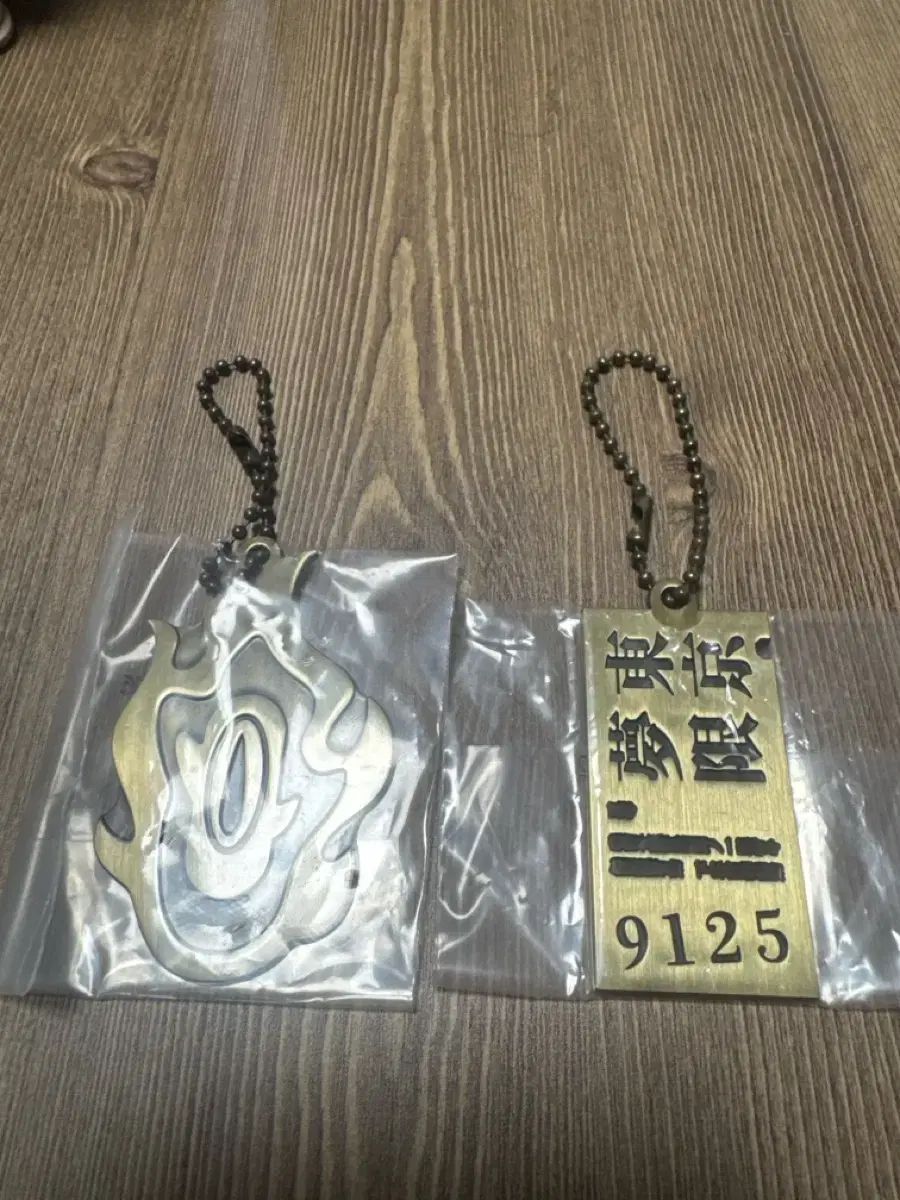 ゴローズ 全金コンビフェザー中 ハートホイールフェザーM 鹿紐ビーズセット