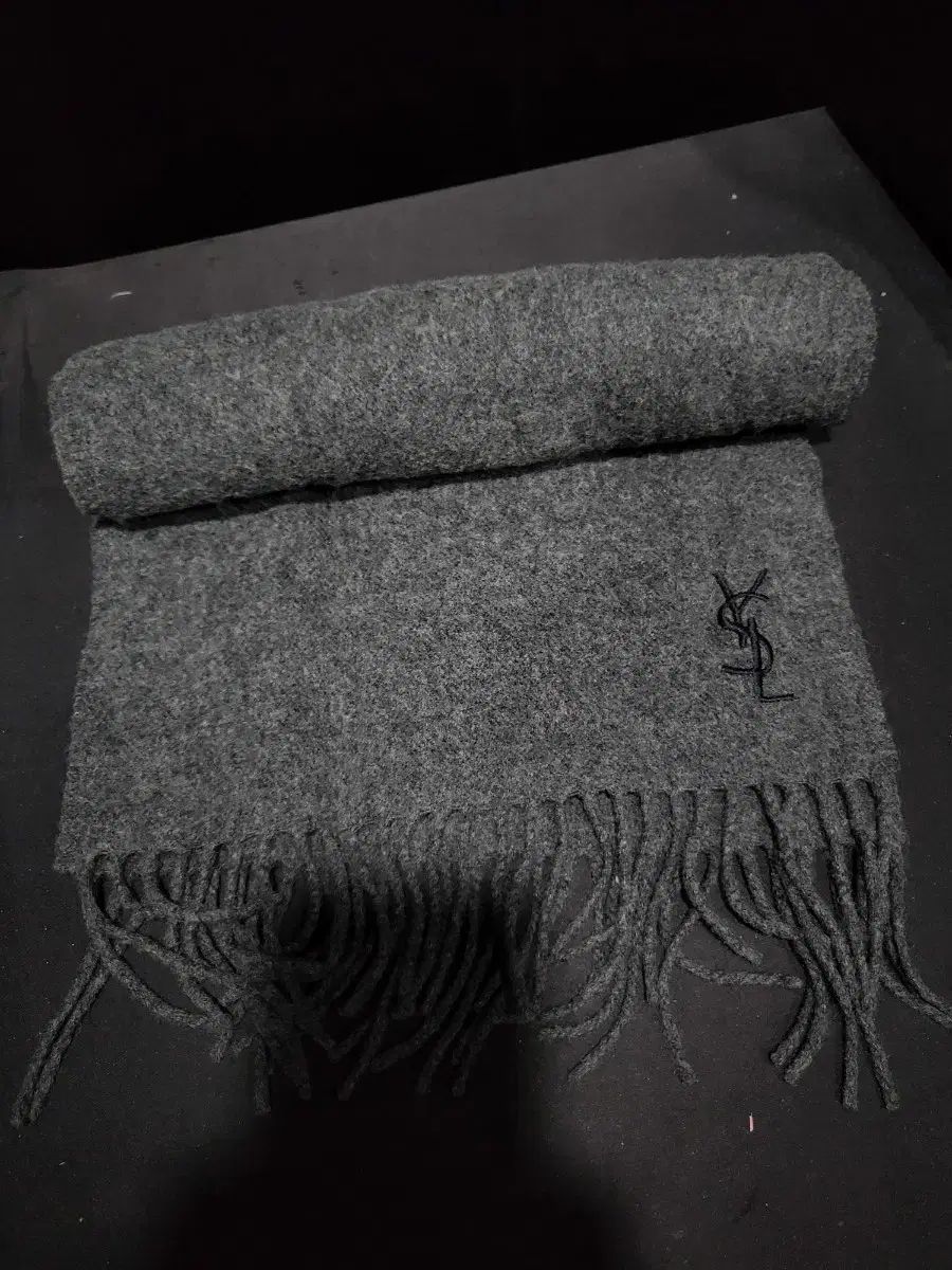 イヴ サンローラン ウールマフラー