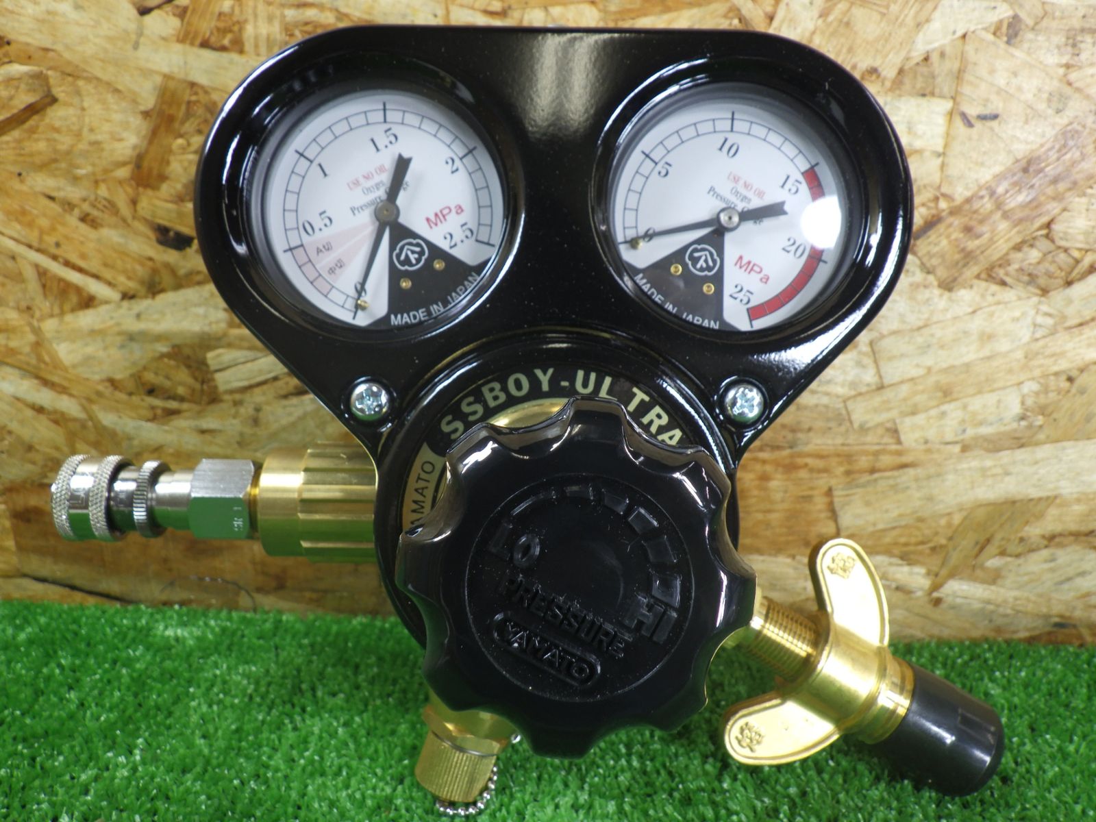 ヤマト産業 SSボーイ ウルトラ 酸素用 長期保管のため 工具 乾式安全器内蔵 溶断用圧力調整器 YAMATO SSBOY 扱い