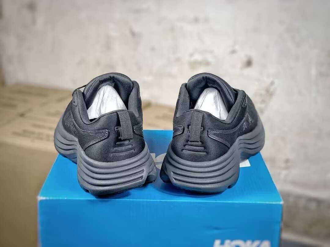 HOKAONEONE Bondi 8 ボンダイ 8 スニーカー ランニングシューズ