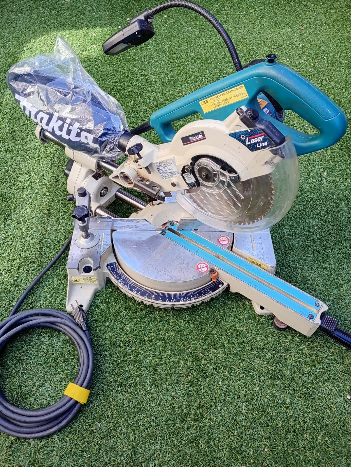 makita/マキタ◇190mm スライドマルノコ LS0713FL クロスカットソー 