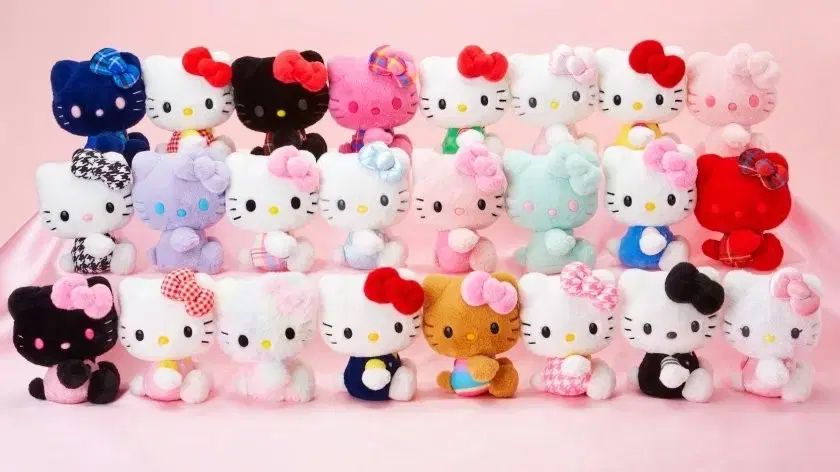 サンリオ ハローキティ 50周年 ぬいぐるみ キルト 青 ピンク スカイ