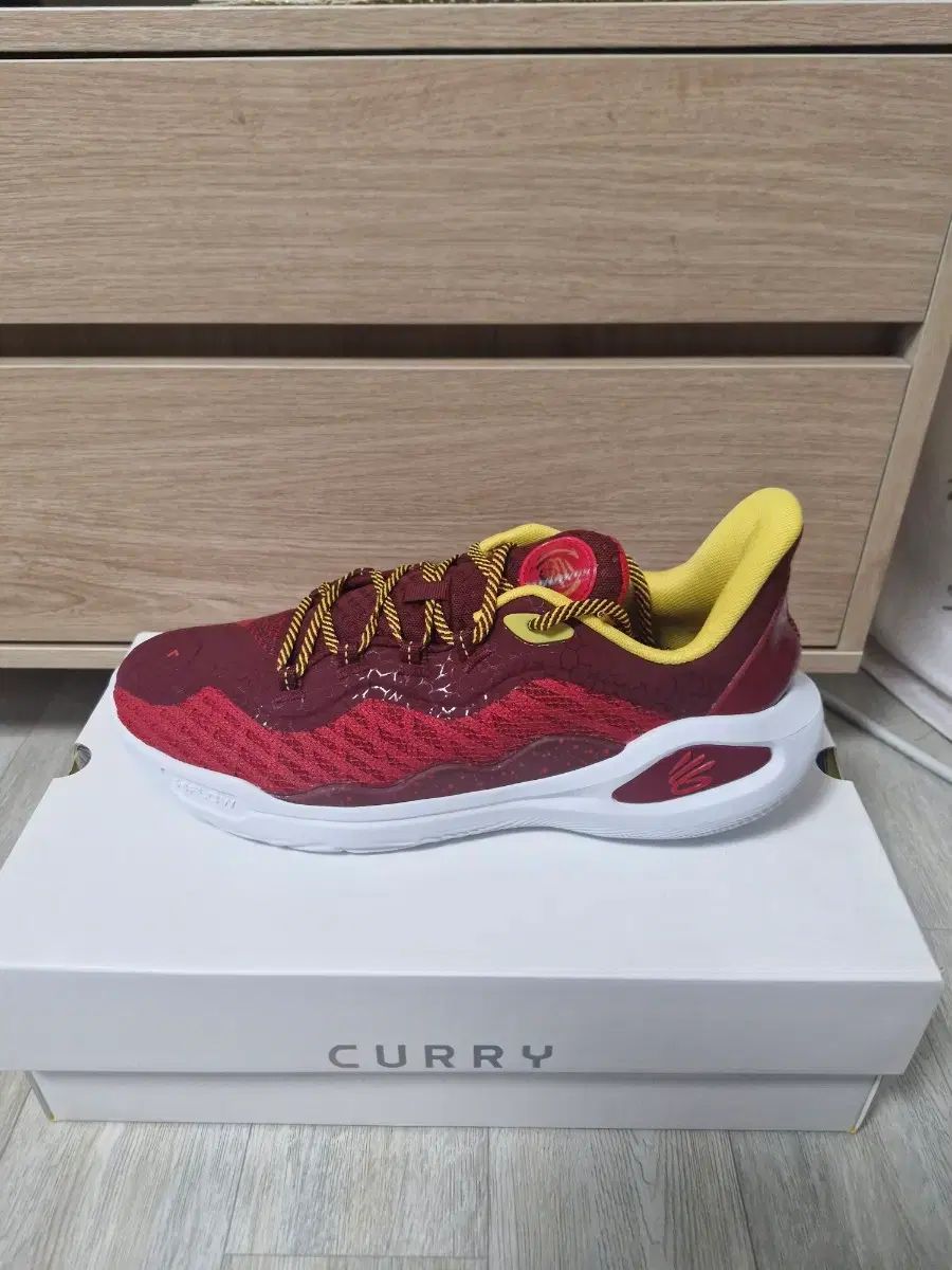 UNDER ARMOUR アンダーアーマー curry 11 fire