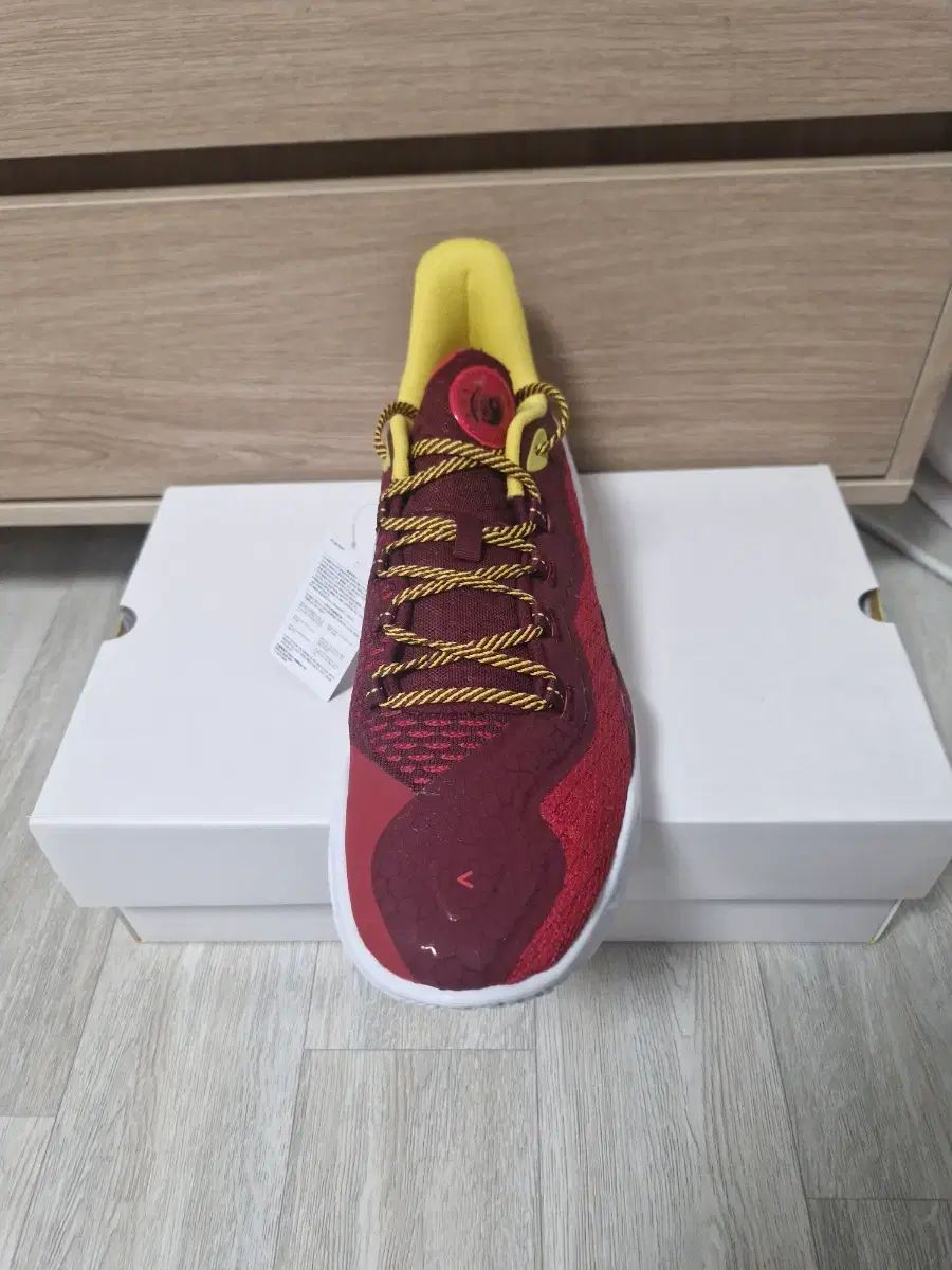  UNDER ARMOUR アンダーアーマー curry 11 fire シューズ(男性用) バスケットボール