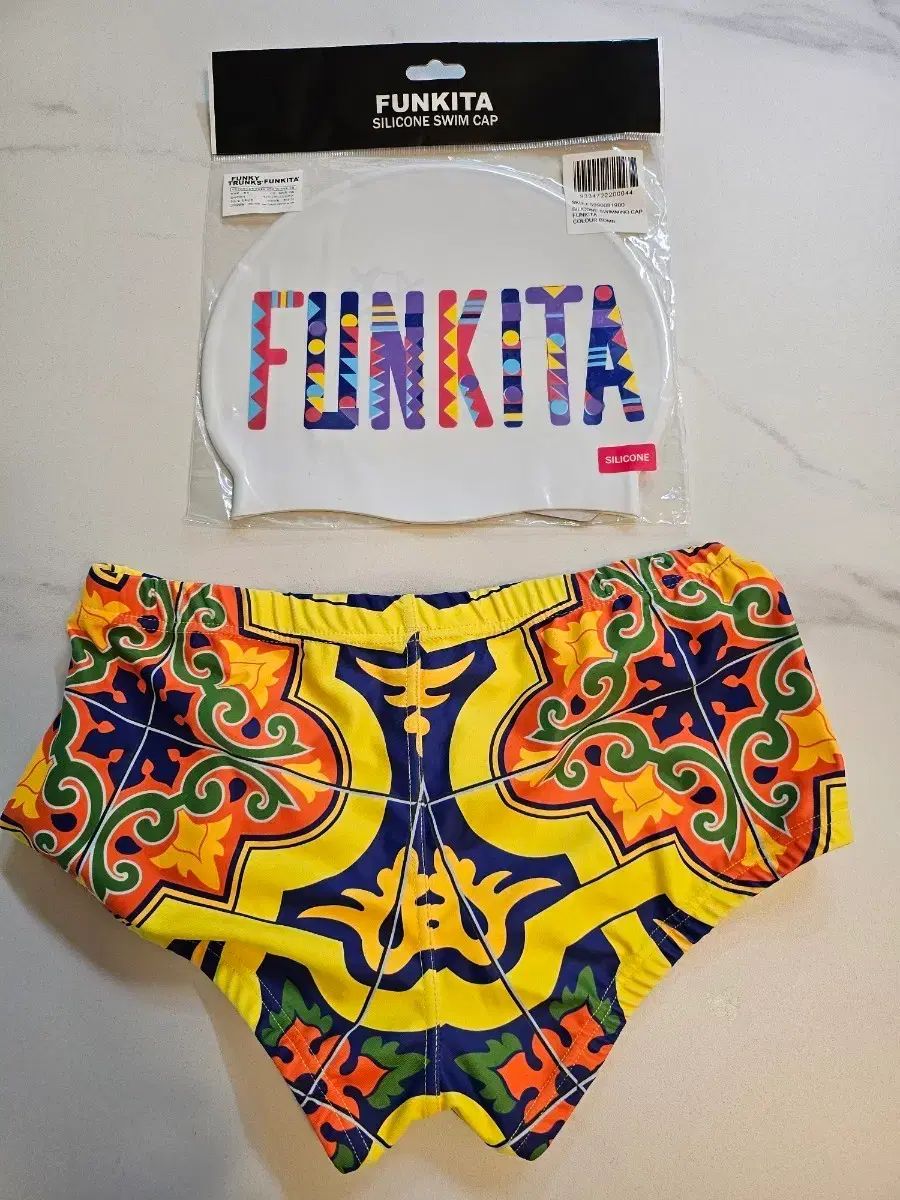 センティ カサブランカ ショートスクエア L FUNKITA ファンキタ マルチ バーム スイミングキャップ