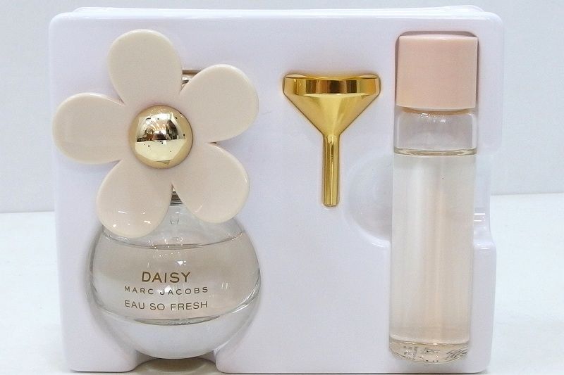 226703】MARC JACOBS マークジェイコブス デイジー オー ソー