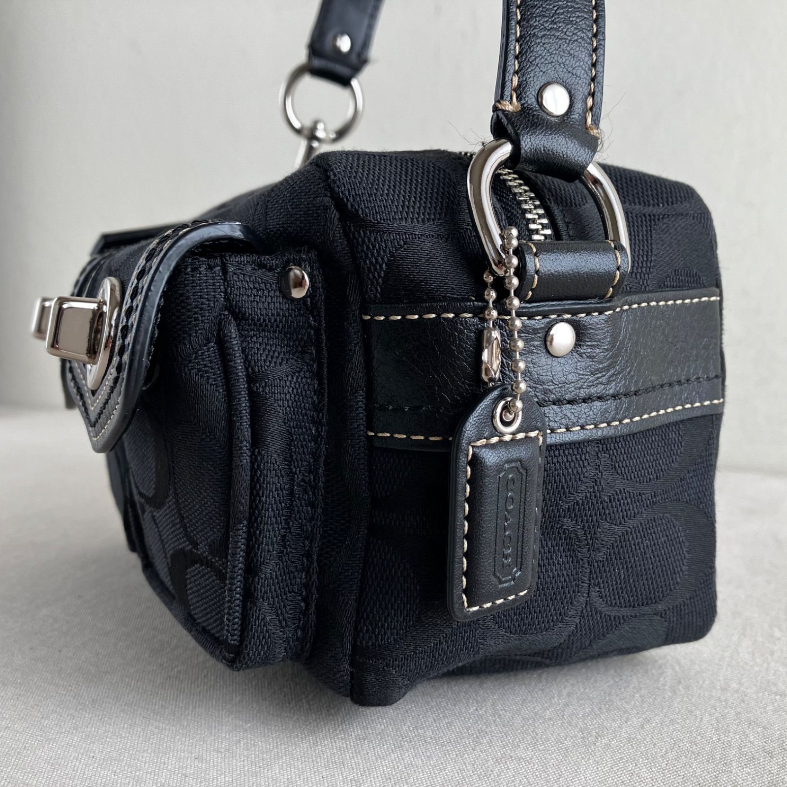 y2k Coach Vintage Black Mini two Front Pocket Hand bag - メルカリ