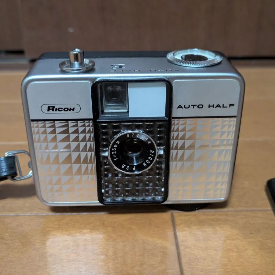 Ricoh AUTO HALF E リコー カメラ 動作未確認 - メルカリ