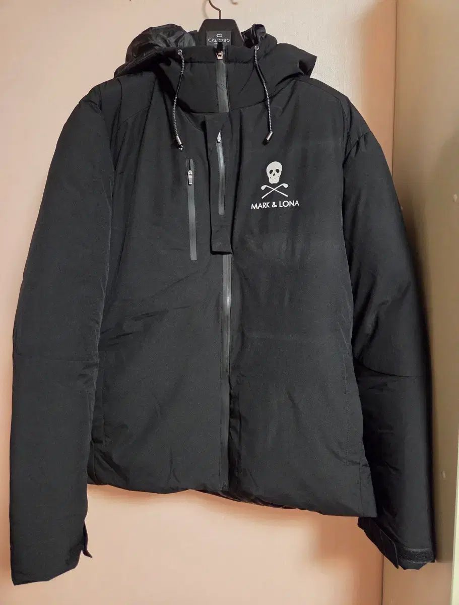 MARK&LONA マークアンドロナ ブラック ダウン アウター - メルカリ