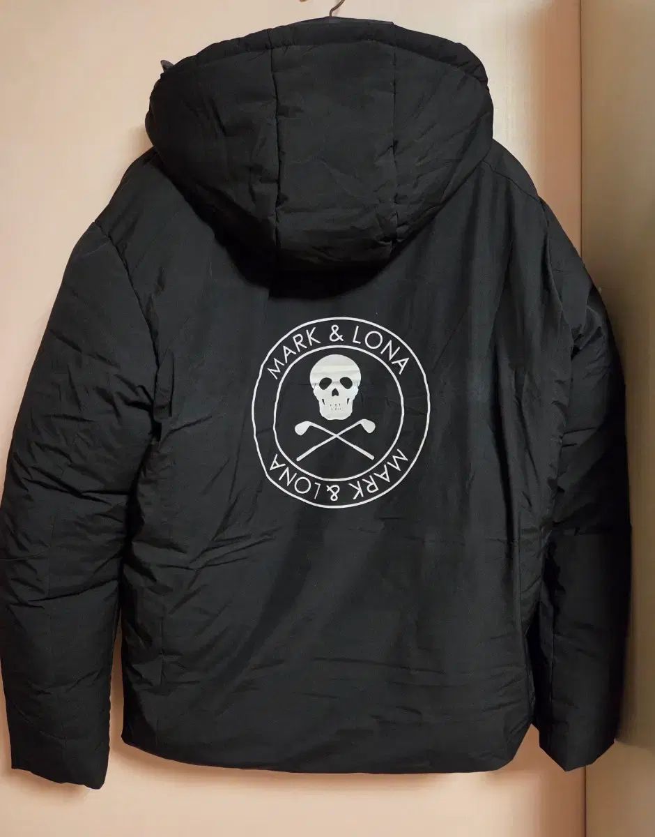 未使用　MARK&LONA マークアンドロナ ダウンジャケット アウターLサイズ 2025年最新】MARK&LONA メンズ ダウンジャケットの人気アイテム - メルカリ
