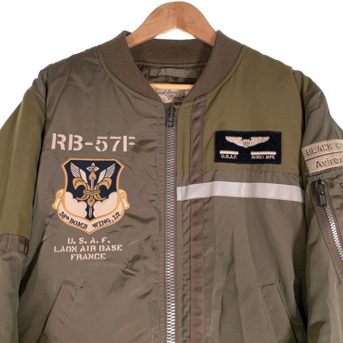 AVIREX アヴィレックス BLACK KNIGHTS MA-1 フライトジャケット 中綿