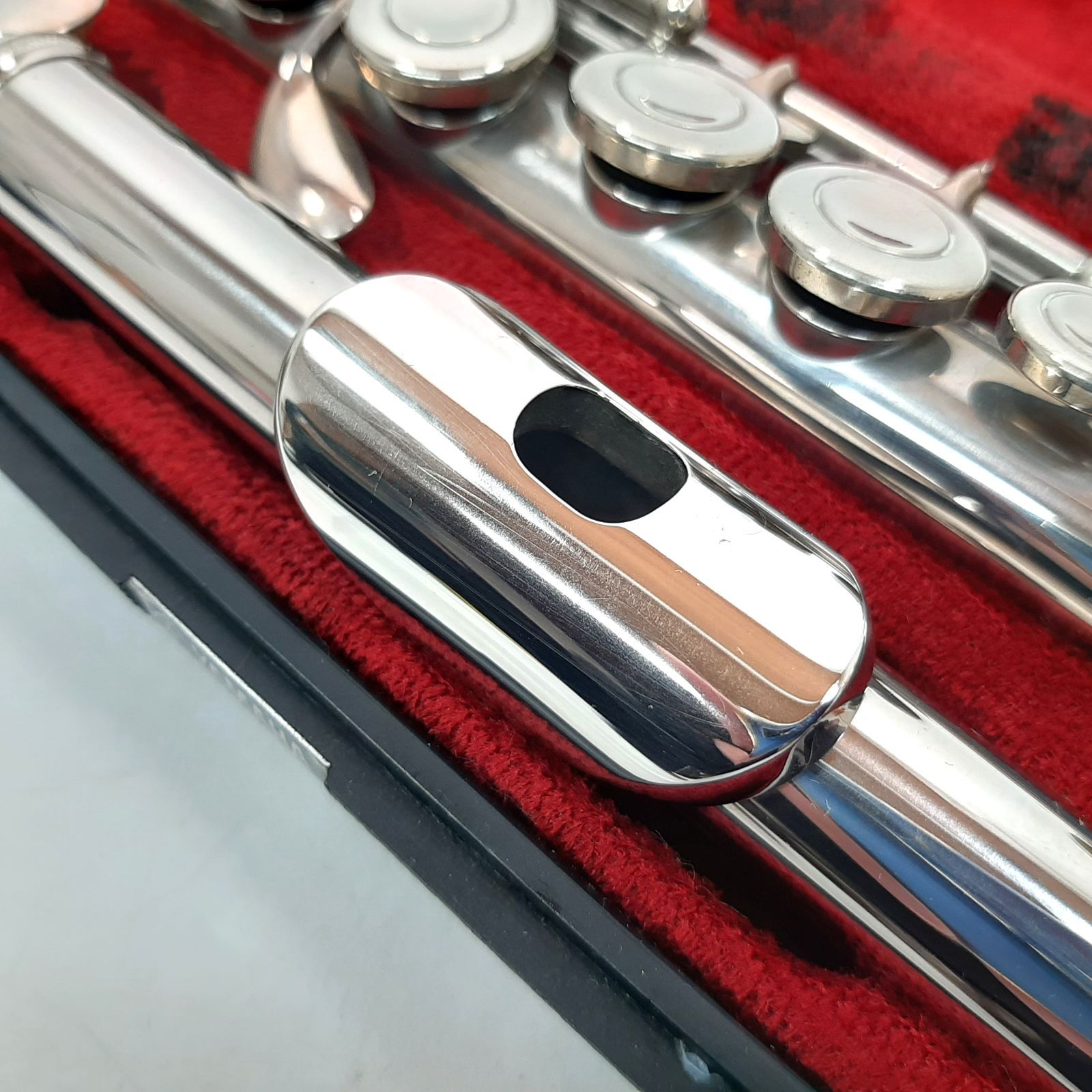 YAMAHA YFL-211 ヤマハ フルート ハードケース・ソフトケース付き