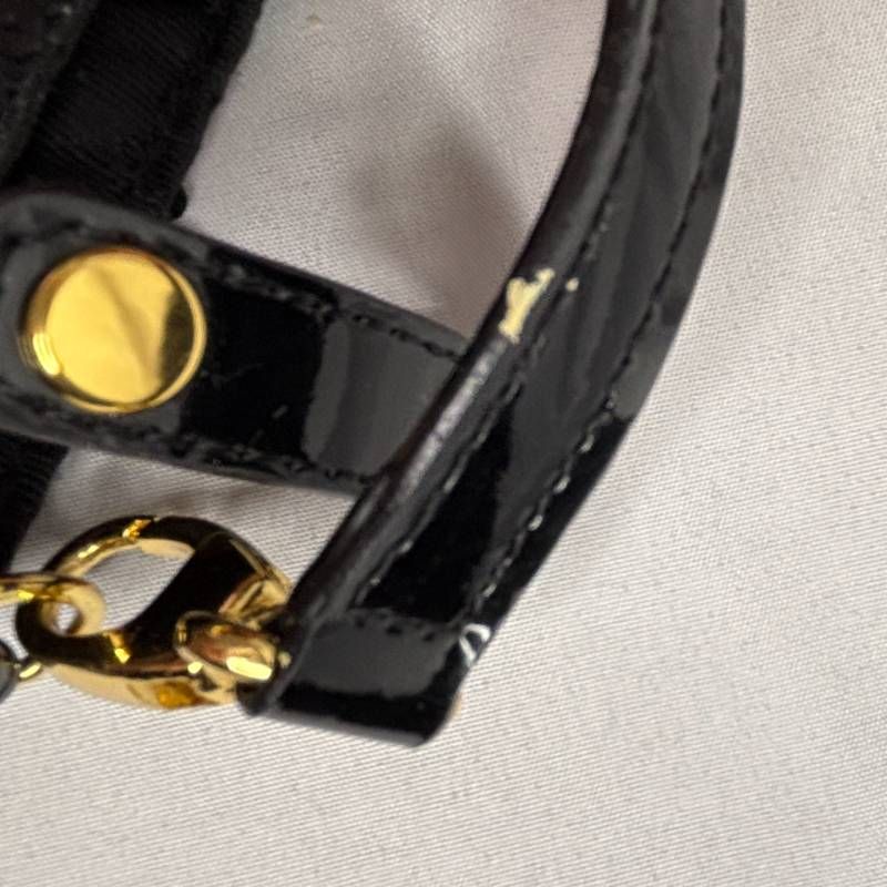 ハローキティ Che Che New York コラボ スパンコール スマホポーチ