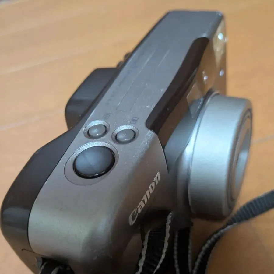 Canon Autoboy S 本体 フィルムカメラ　動作未確認 カメラ Canon Autoboy S キャノン コンパクトフィルムカメラ 動作未確認