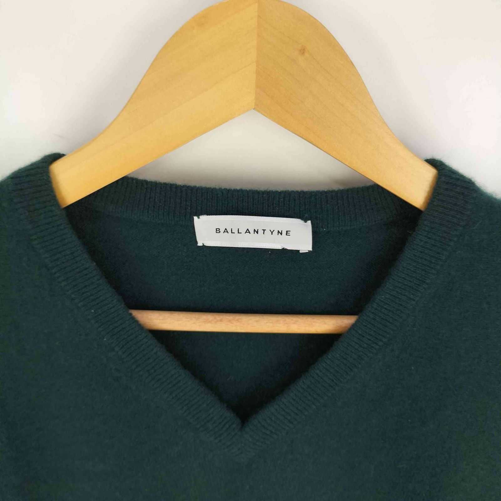バランタイン BALLANTYNE イタリア製 カシミヤ100％ Vネックニット