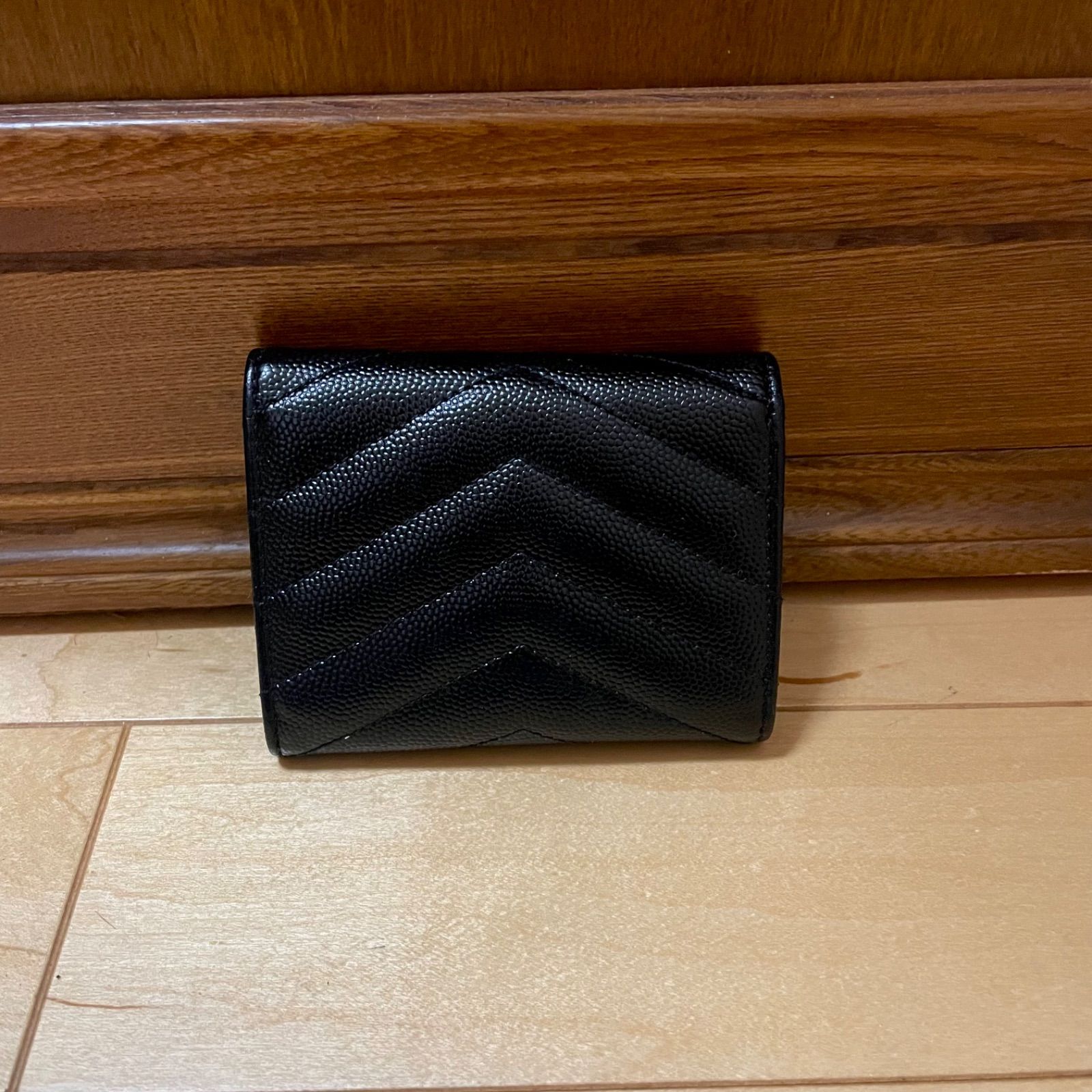 048 亜依様 SAINTLAURENT ケース キャビアスキン レザー 048 亜依様