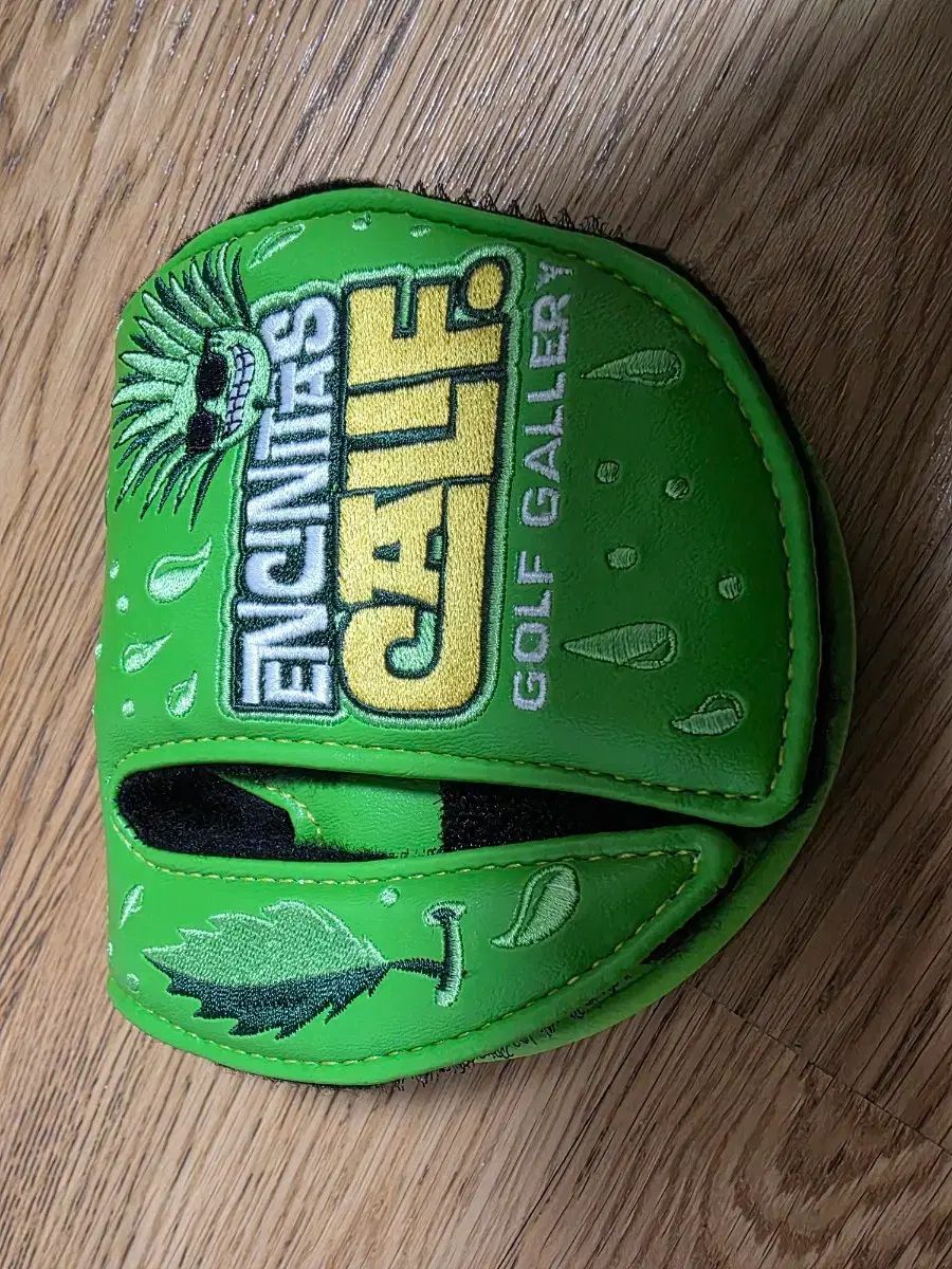 Scotty Cameron (スコッティ キャメロン） ライム パターカバー - メルカリ