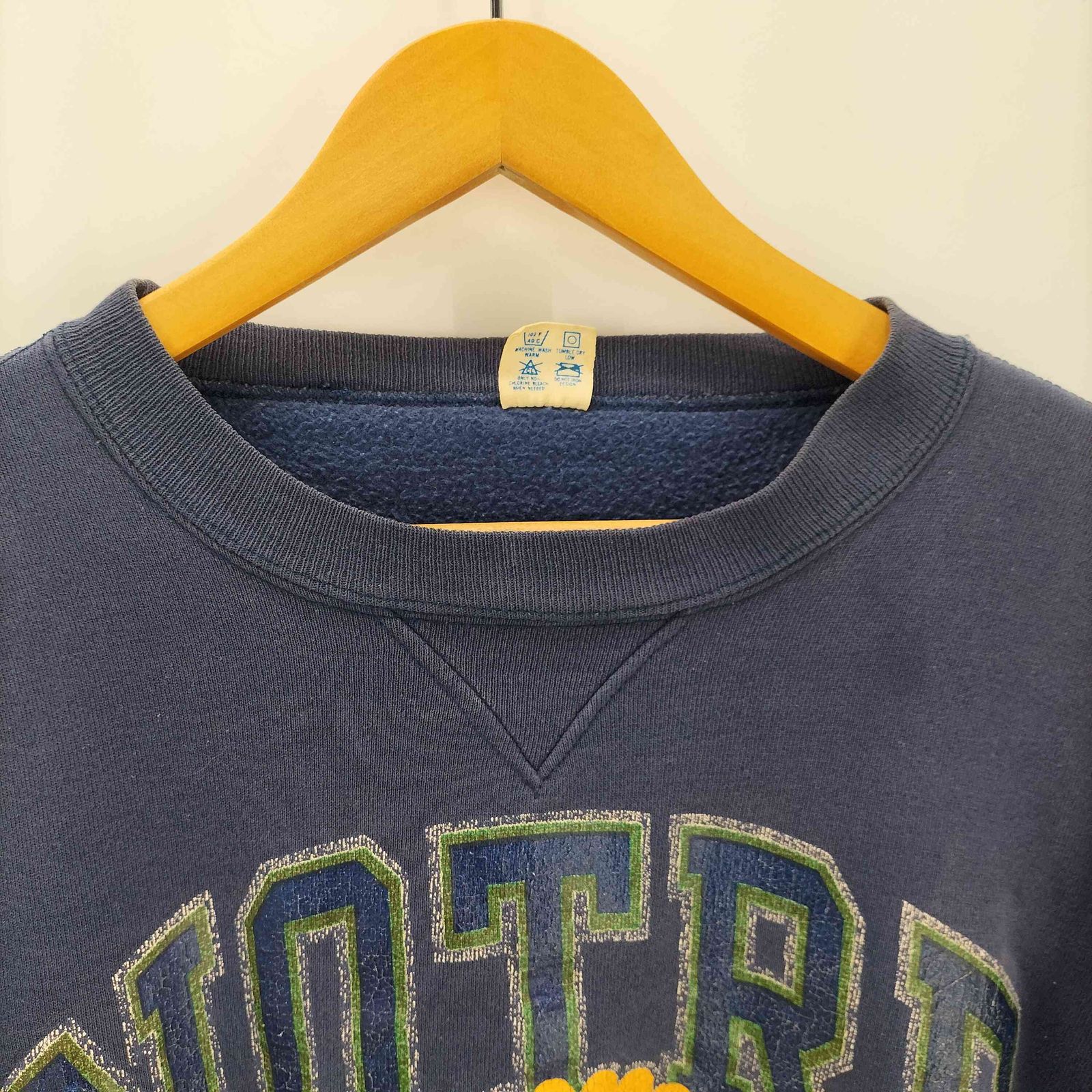 チャンピオン Champion 80S USA製 トリコタグ はめ込みVガゼット NOTRE