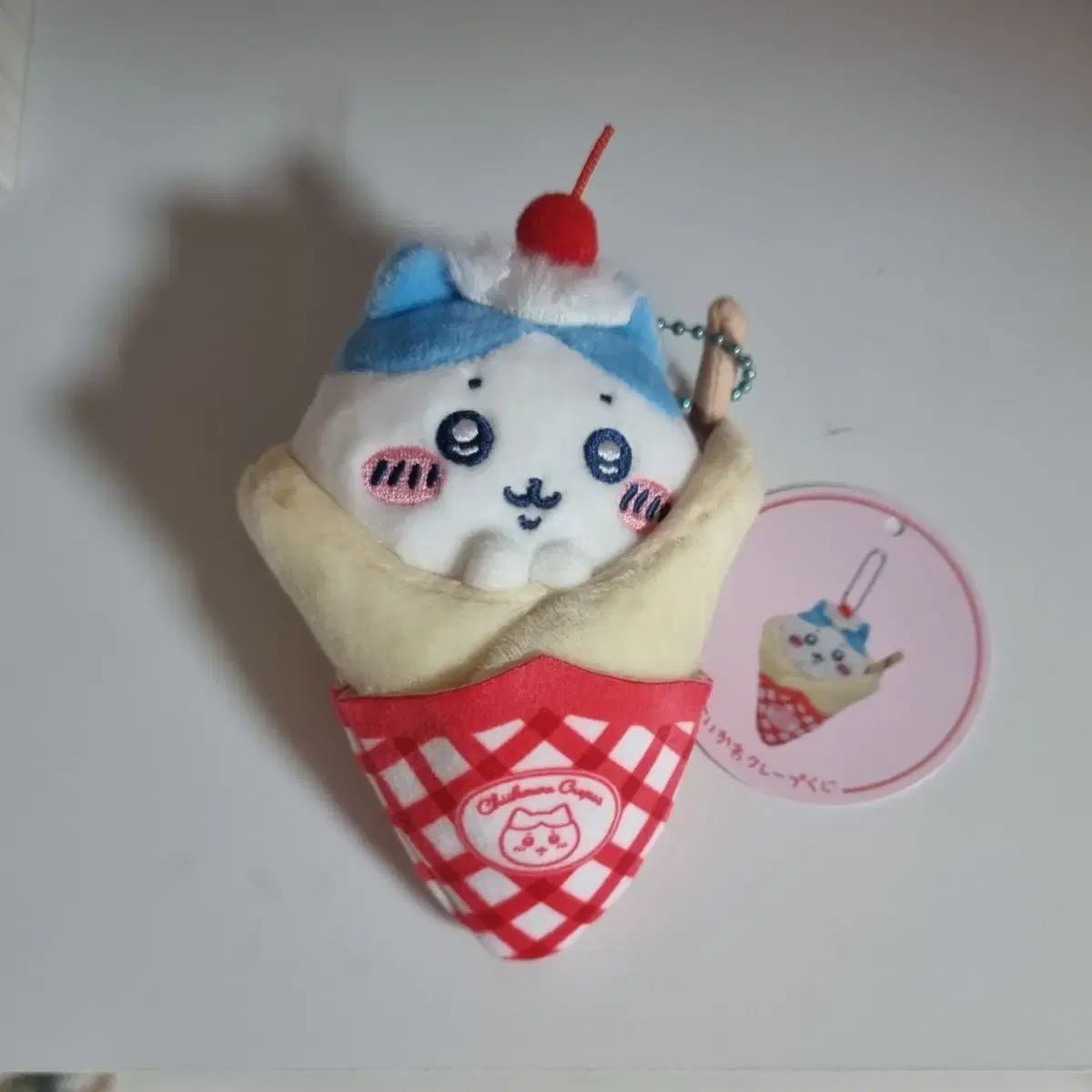 ちいかわ ハチワレ クレープ マスコット - メルカリ