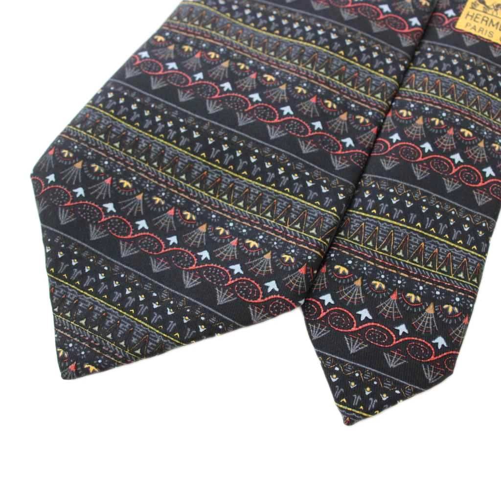 エルメス HERMES ネクタイ シルク 総柄 ワイドタイ 黒 /TK □OH - メルカリ