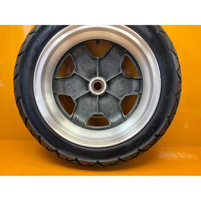 ZC 30724]@スズキ SUZUKI スカイウェイブ250 CJ42A-103 リアホイール