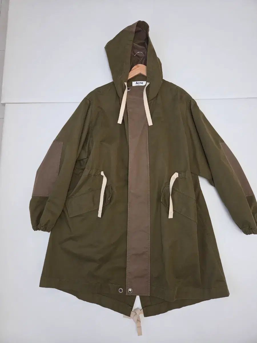 52 アクネ フィッシュテール パーカ - メルカリ