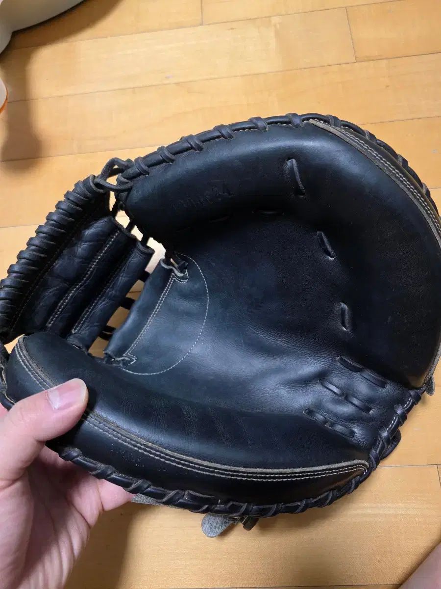 アンダーアーマー キャッチャーミット - メルカリ