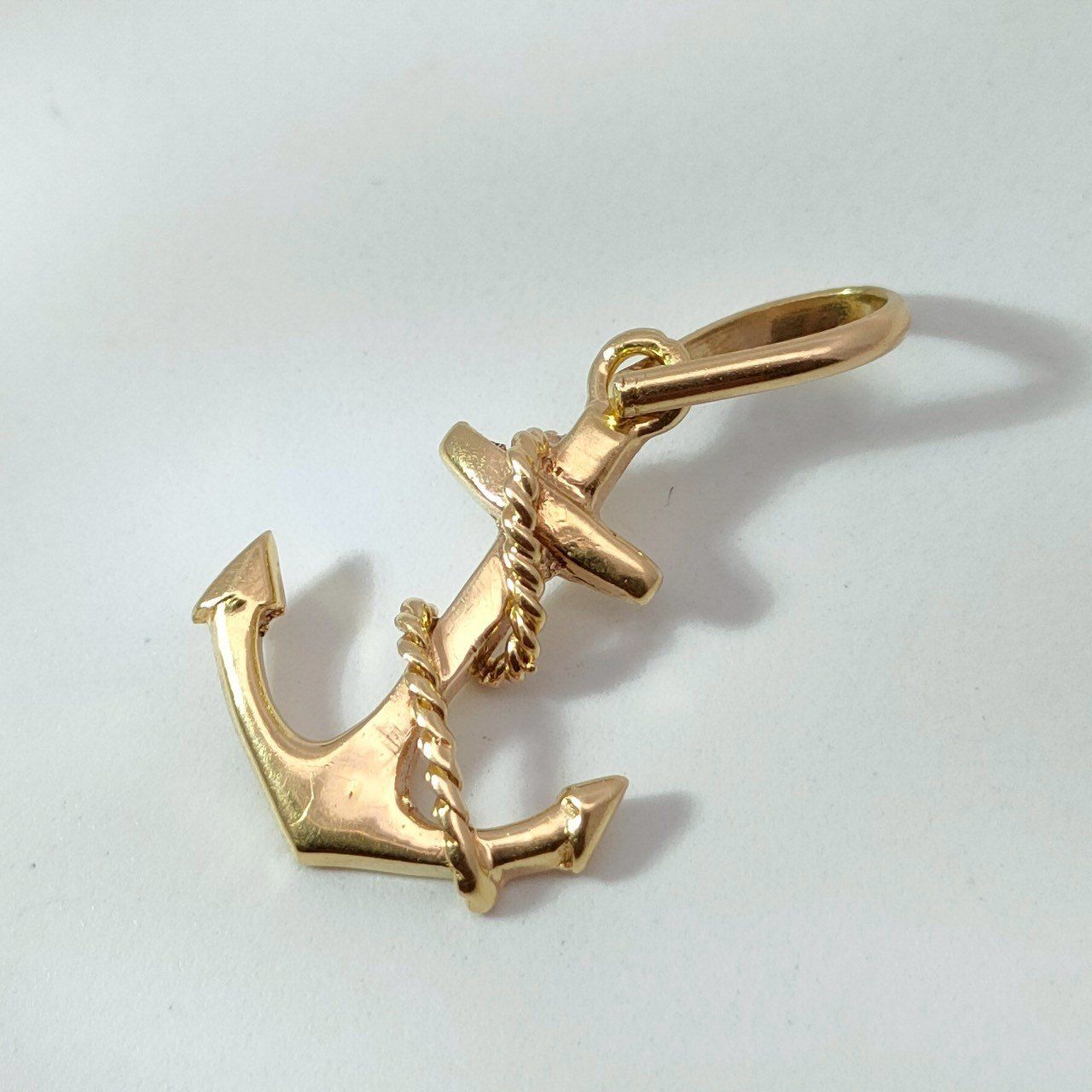 18金 K 18 男女兼用 錨 ネックレストップ 0.62ｇ D 766