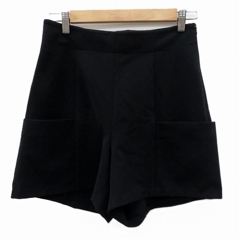 フォクシーニューヨーク FOXEY NEW YORK ショートパンツ ハーフパンツ