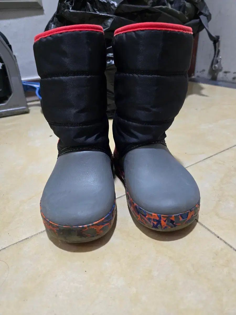 赤いハーフジップ トレーナー D'lites おニャン子クラブ