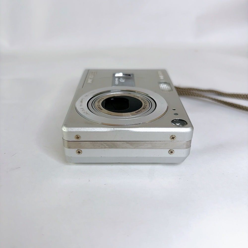 CASIO EXILIM 4.0メガピクセルと3.2メガピクセルセット CASIO EXILIM 4.0メガピクセルと3.2メガピクセルセット CASIO EXILIM