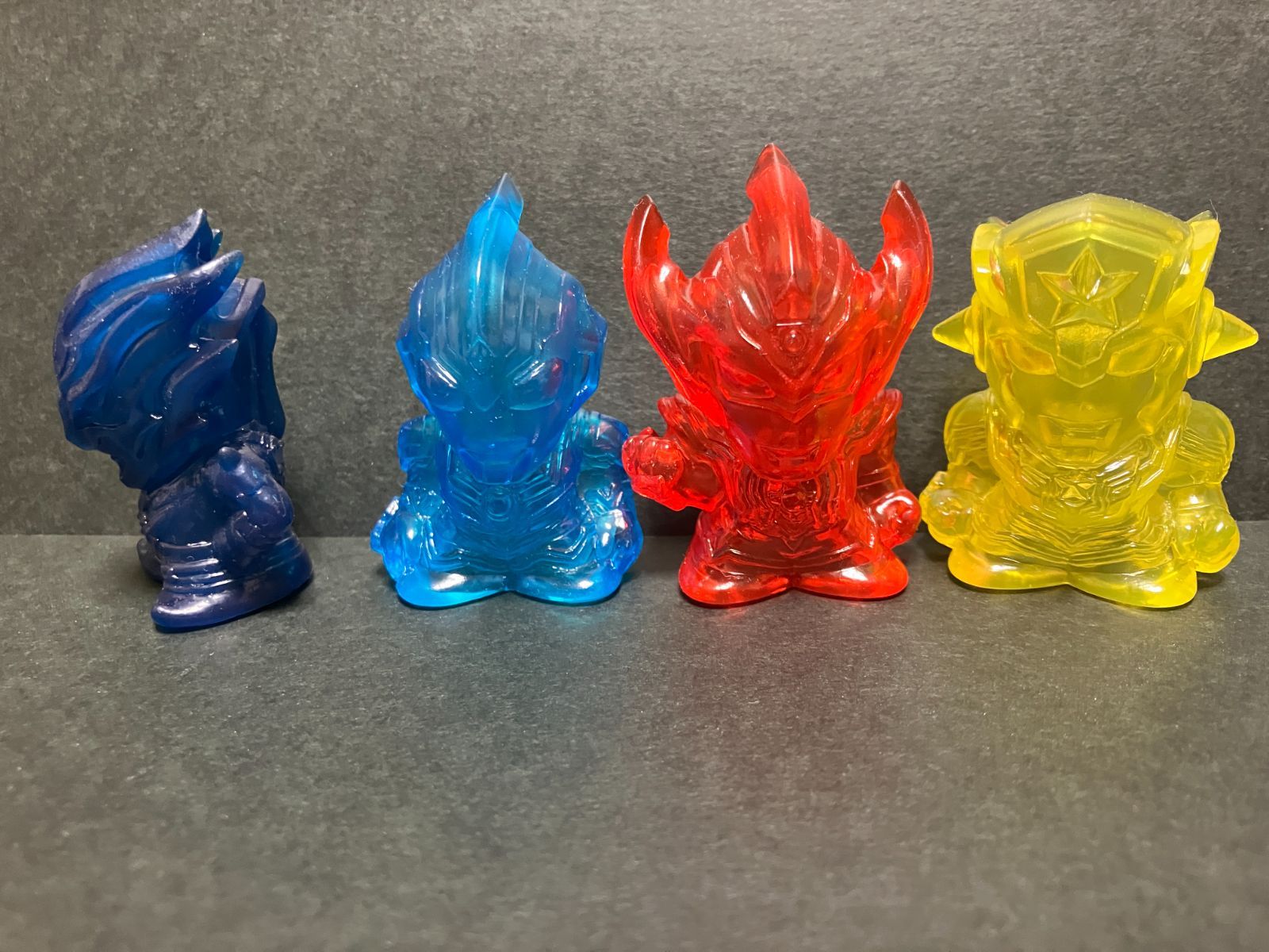 2019ウルトラマンフェスティバル限定 指人形セット - メルカリ