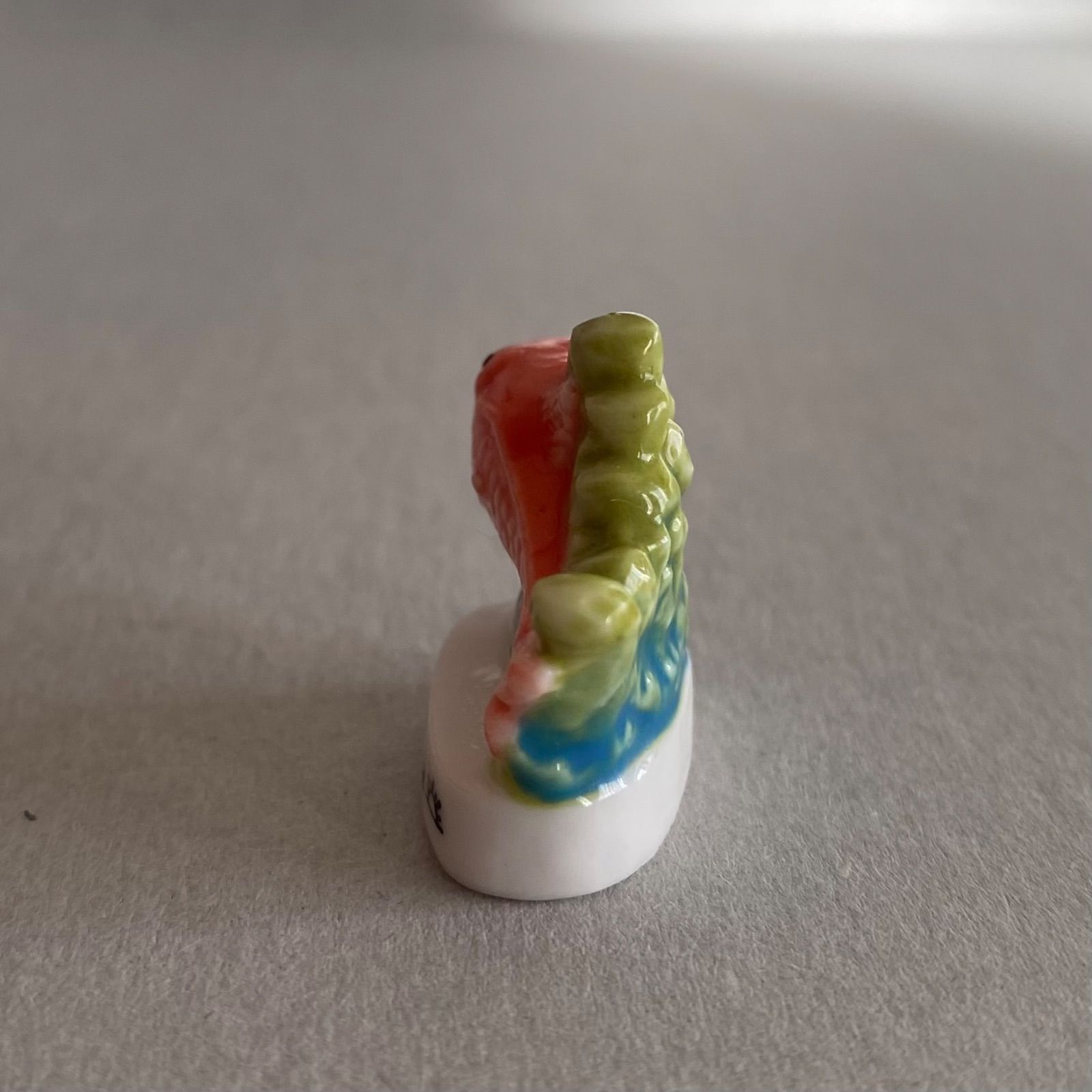 銅色のスイーパーフィッシュのフェーブ／フランス雑貨／陶器ミニチュア