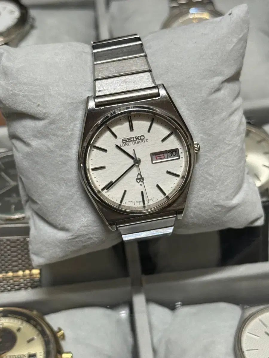 SEIKO ロードクォーツ 雪の結晶 ヴィンテージ 時計 1978年式