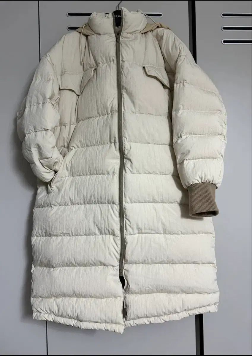 Adeline ダックダウン クリアランス ロングダウンジャケット Pyrenex