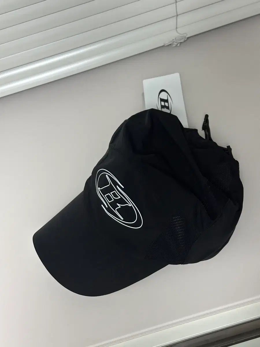 BORN TO WIN ストローク ランニング ベースボールキャップ