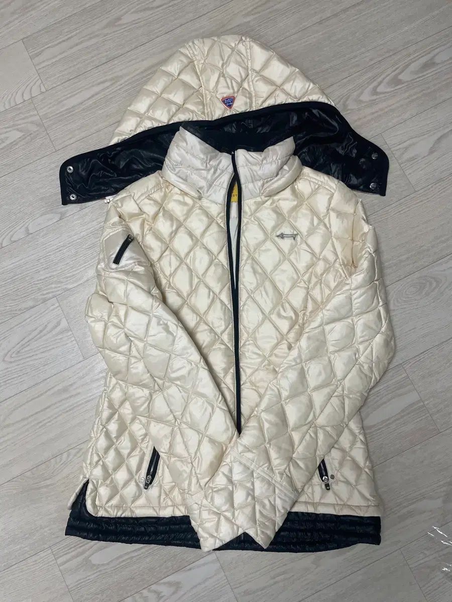 ルイカステル アイボリー キルティング ダウン ジャケット 90