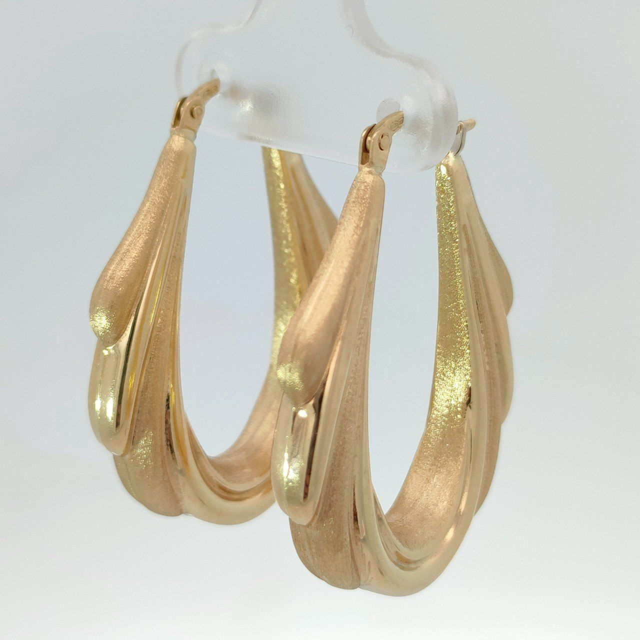 18金 K18 男女兼用 ウノアエレ 大振り デザインピアス 5.35g D784