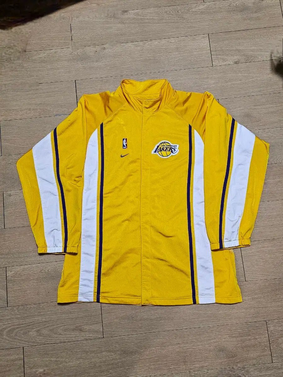 ナイキ レイカーズ ウォームアップセット コービー XL (海外) - メルカリ