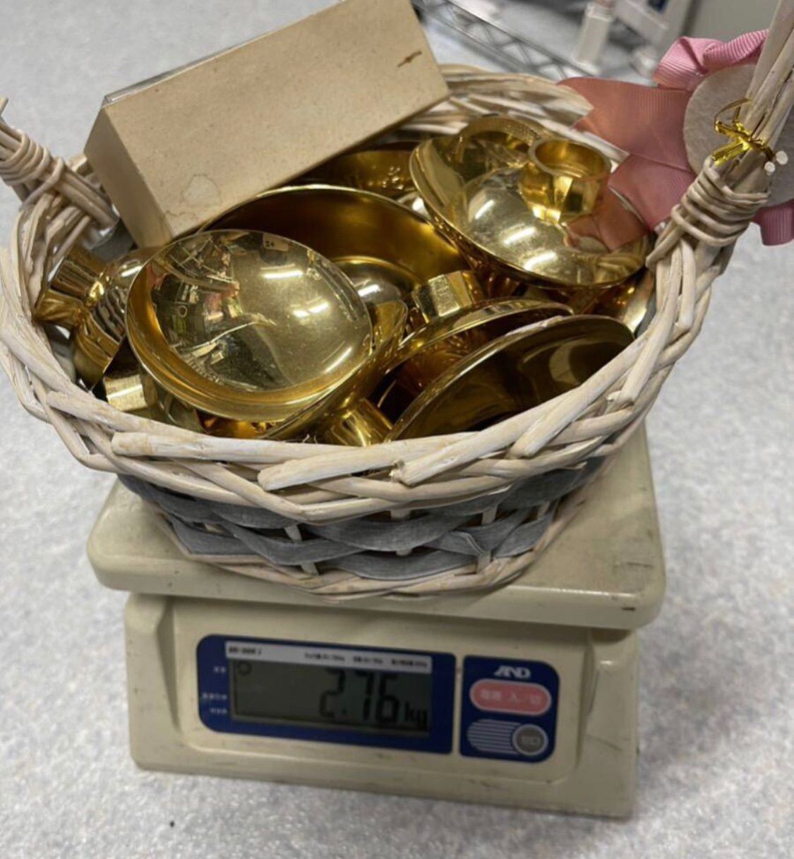  金杯 大量 2 7 kgぐらいあり まとめ売り キッチン 日用品 その他