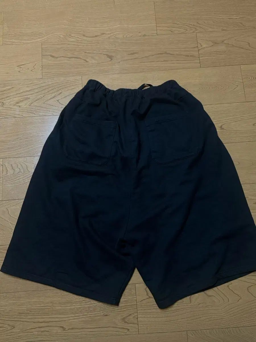 アンセルム 3 4 スウェットショーツ