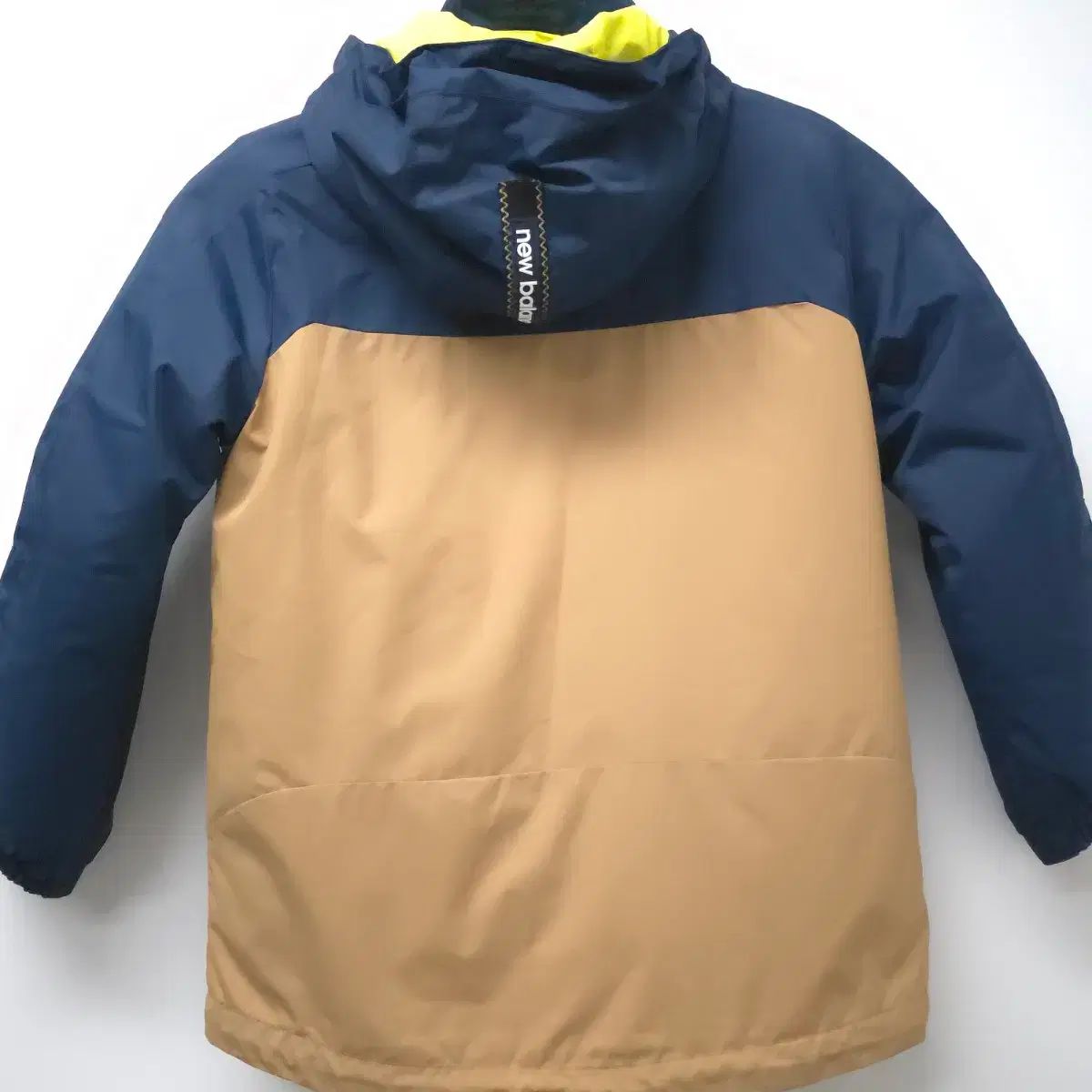 ニュー ンス ブルー ベージュ ダウン アウター