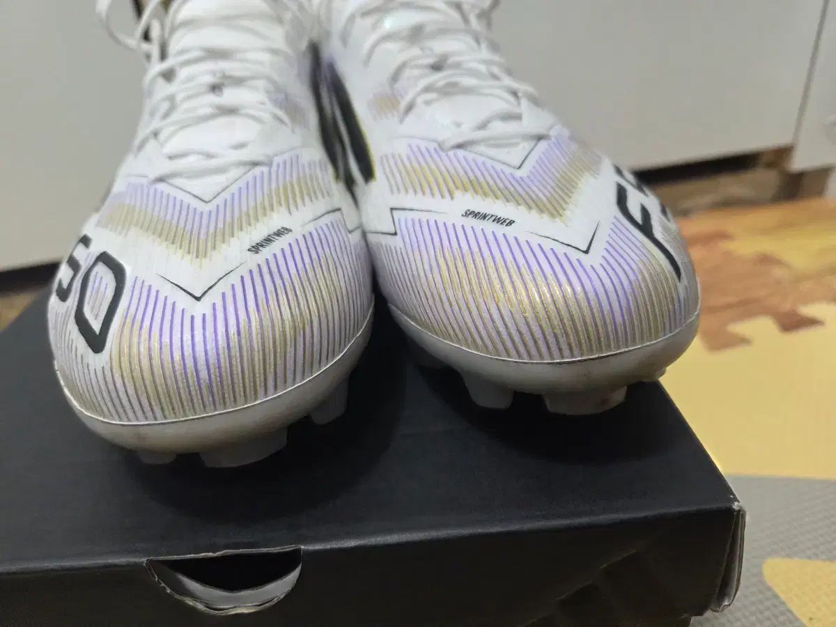 アディダス F 50 エリート 2 G 3 AG ロード オブ ヒーローズ トゥ グローリー パック 260