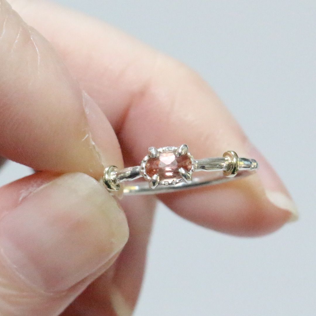 哀愁漂う煌めき✴︎シェリーカラー寄インペリアルトパーズK10小ワッカシルバーリング 哀愁漂う煌めき✴︎シェリーカラー寄りインペリアルトパーズK10小