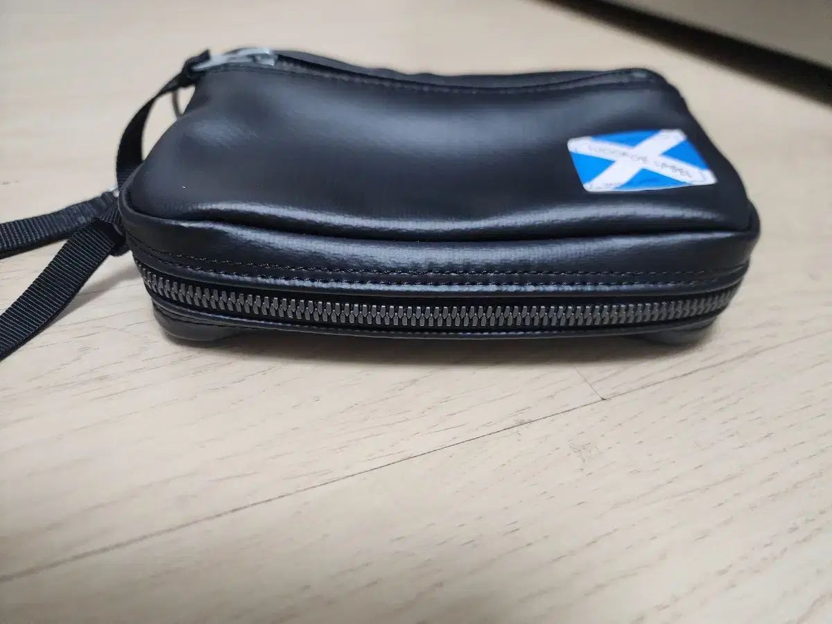 ラゲージレーベル ポーチバッグ