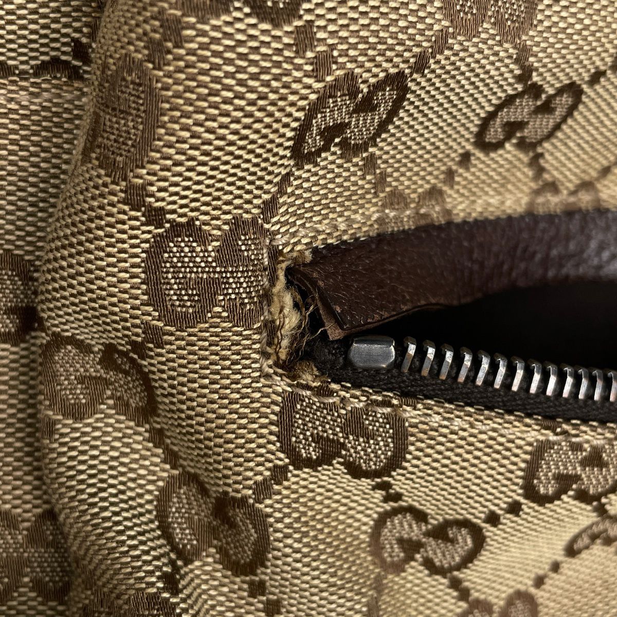 グッチ GUCCI GG柄 ショルダーバッグ 斜め掛け シェリーライン ウェブ