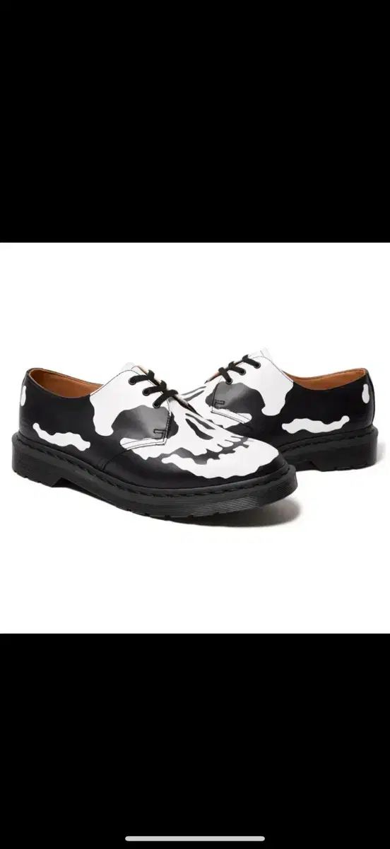 シュプリーム ドクターマーチン 280 25 fw ブラック