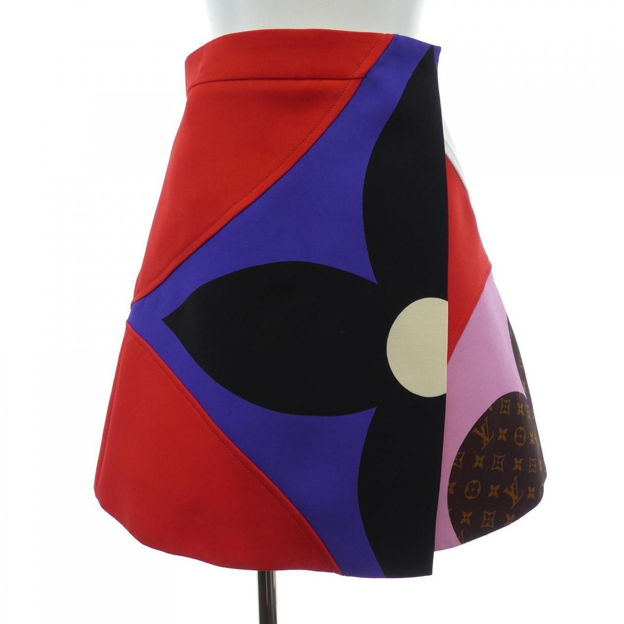 ルイヴィトン LOUIS VUITTON ゲームオンヴァイブラント スカート