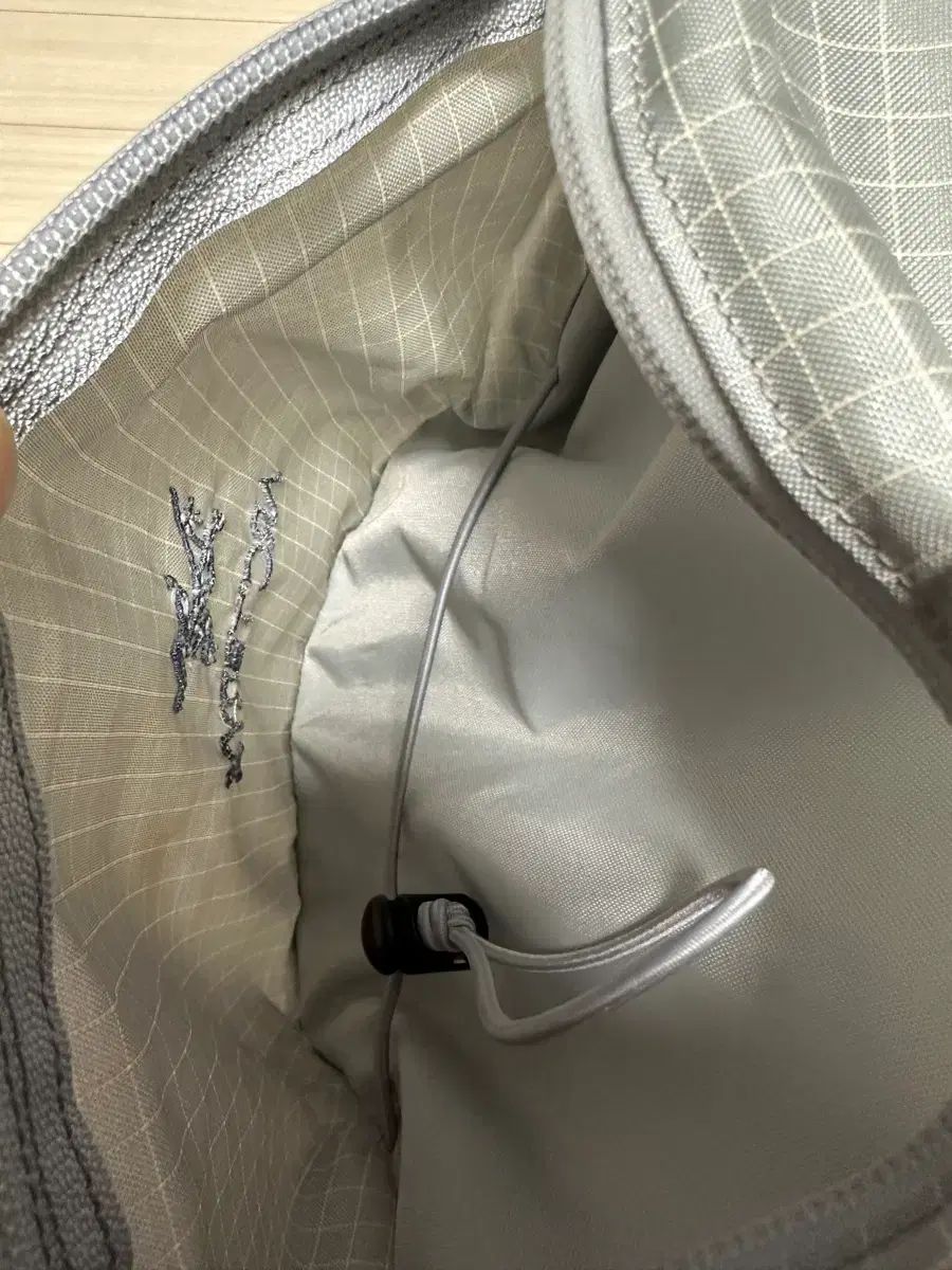  アークテリクス エアリウス 30 ピクセル その他 アウトドアウェア小物