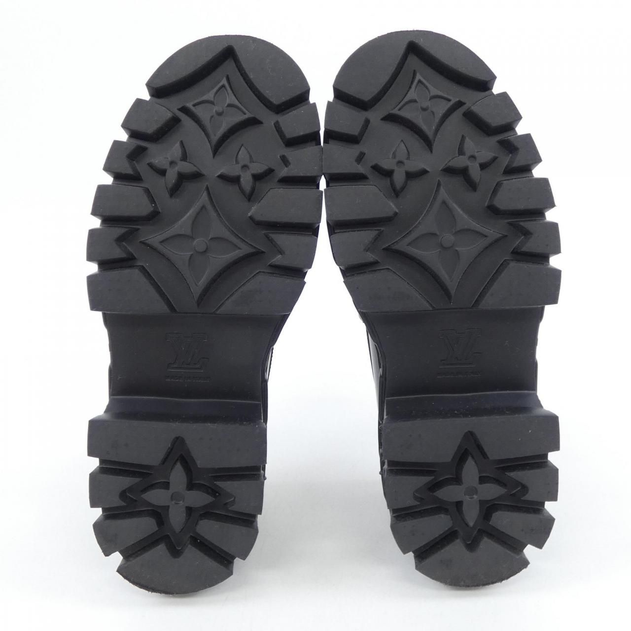  ルイヴィトン LOUIS VUITTON LVレコードラインローファー シューズ その他 靴